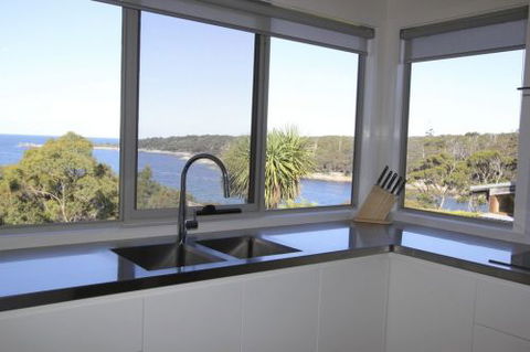 Bay Of Fires Beach House - Accommodation BNB 0