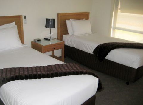 Midtown Serviced Apartments - Accommodation BNB 2