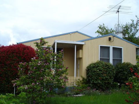 Nanna Toogood's At Eildon - Accommodation BNB 0