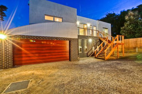 MORNINGTON PENINSULA ACCOMMODATION BEACH HOUSE - Accommodation BNB 0