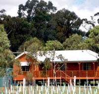 Granite Ridge Wines - Fergies Hill Cottage - Accommodation BNB