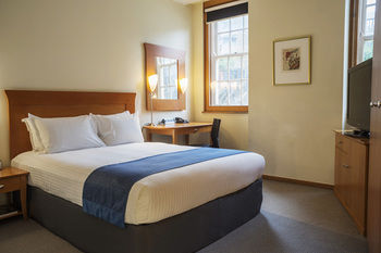 Holiday Inn Old Sydney The Rocks - Accommodation BNB 4