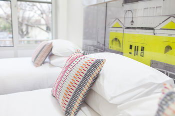 Abode By Easystay - Accommodation BNB 11