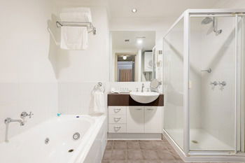 Ringwood Royale - Accommodation BNB 4