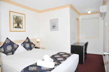 Northshore Hotel - Accommodation BNB 5