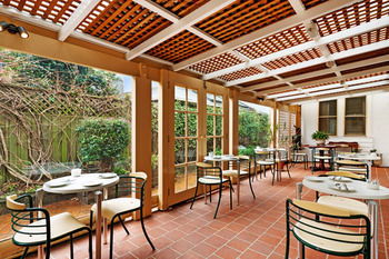 Northshore Hotel - Accommodation BNB 6
