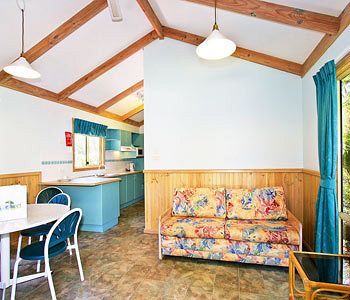 Gateway Lifestyle Lorikeet - Accommodation BNB 2