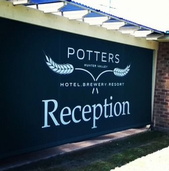 Potters Hotel Brewery Resort - Accommodation BNB 13