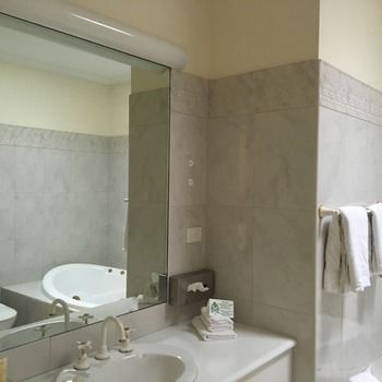 Eltham Gateway Hotel - Accommodation BNB 3