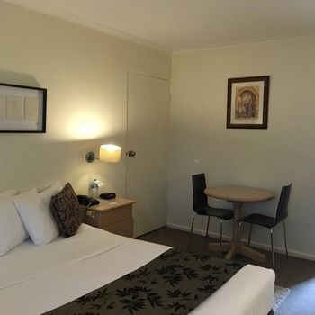Eltham Gateway Hotel - Accommodation BNB 11