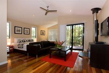 Amore On Buderim Luxury Rainforest Cabins - Accommodation BNB 13