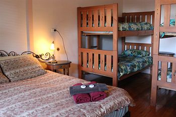 Burwood Bed And Breakfast - Accommodation BNB 7