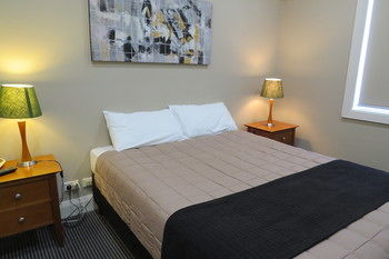 Waldorf Drummoyne Serviced Apartments - Accommodation BNB 13