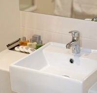 Apartments  Glen Central ViQi - Accommodation BNB