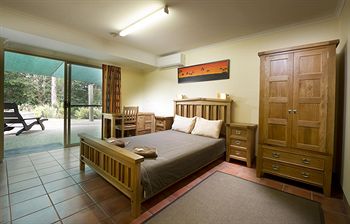 Glass House Mountains Ecolodge - Accommodation BNB 6