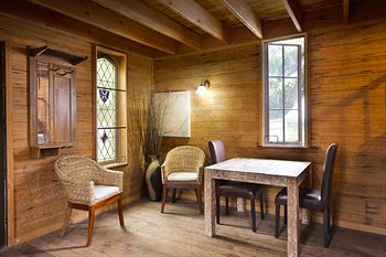 Glass House Mountains Ecolodge - Accommodation BNB 11