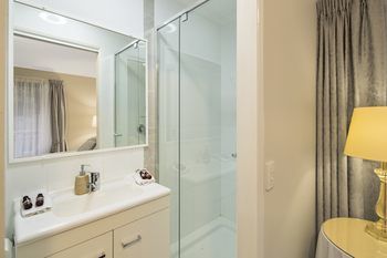 Eden Lodge - Accommodation BNB 5