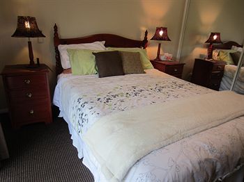 Eden Lodge - Accommodation BNB 0