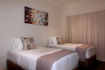 H Boutique Hotel - Accommodation BNB 5