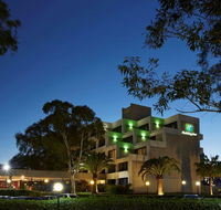 Holiday Inn Warwick Farm - Accommodation BNB