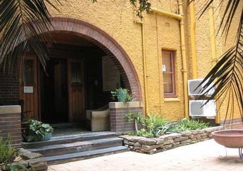 Sinclairs Of Burwood Bed And Breakfast - Accommodation BNB 3