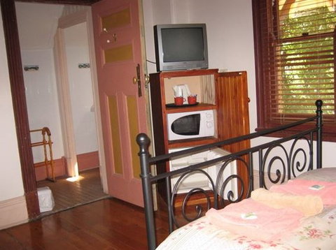 Sinclairs Of Burwood Bed And Breakfast - Accommodation BNB 5