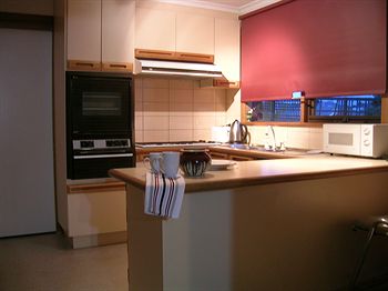 Australian Home Away @ East Doncaster George - Accommodation BNB 7