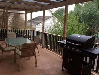 Australian Home Away @ Doncaster Grange Park - Accommodation BNB 1