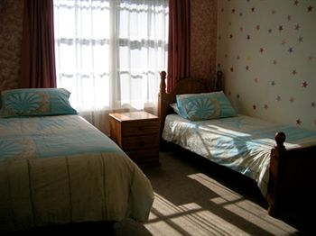 Australian Home Away @ Doncaster Grange Park - Accommodation BNB 2