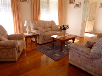 Australian Home Away @ Doncaster Grange Park - Accommodation BNB 16