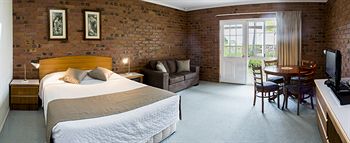 Clouds Of Montville - Accommodation BNB 6