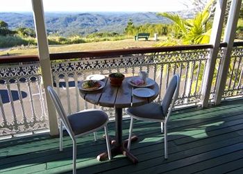 Clouds Of Montville - Accommodation BNB 13