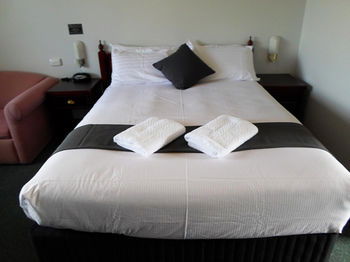 Colonial Motor Inn Lithgow - Accommodation BNB 17
