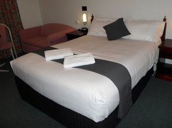 Colonial Motor Inn Lithgow - Accommodation BNB 18