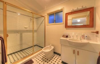 The Falls Montville - Accommodation BNB 16