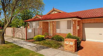 Waverley Corporate Townhouses - Accommodation BNB 1
