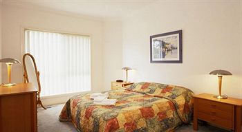 Waverley Corporate Townhouses - Accommodation BNB 3