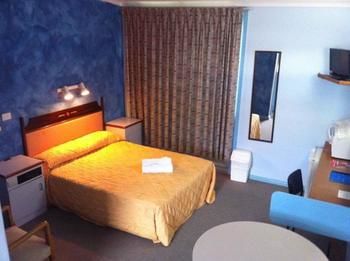 Bushmans Retreat Motor Inn - Accommodation BNB 5