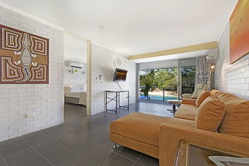 Jacaranda Noosa - Accommodation BNB 55