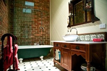 Holly Lane Mews - Accommodation BNB 1