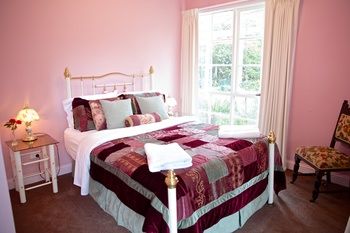 Holly Lane Mews - Accommodation BNB 11