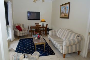 Holly Lane Mews - Accommodation BNB 28