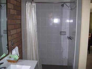 Glenwood Tourist Park & Motel - Accommodation BNB 2