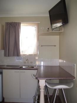 Glenwood Tourist Park & Motel - Accommodation BNB 10