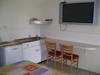 Glenwood Tourist Park & Motel - Accommodation BNB 12