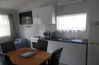 Glenwood Tourist Park & Motel - Accommodation BNB 17