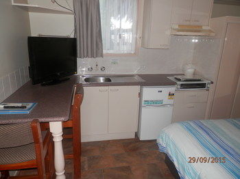 Glenwood Tourist Park & Motel - Accommodation BNB 31