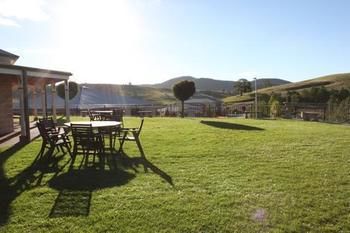 Bowen Inn Motel - Accommodation BNB 2