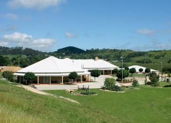 Bowen Inn Motel - Accommodation BNB 3