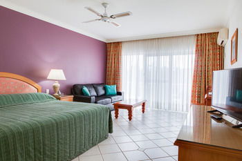 Forresters Beach Resort - Accommodation BNB 6